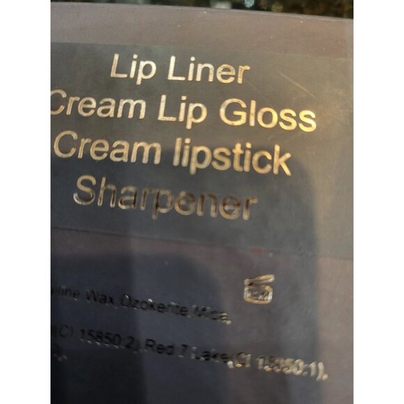 NIB KAB Lollipop Lip Set. Liner, Lip Gloss, Lipstick Sharpener - Picture 2 of 3